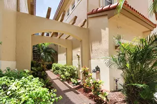 5794 NW 119th Terrace, Coral Springs, FL 33076 - Photo 3