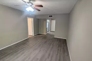 490 NW 20th St, Boca Raton, FL 33431 - Photo 31
