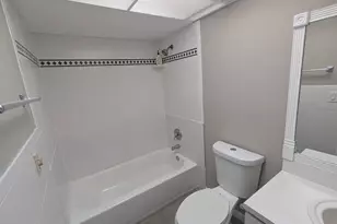490 NW 20th St, Boca Raton, FL 33431 - Photo 11