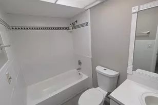 490 NW 20th St, Boca Raton, FL 33431 - Photo 17