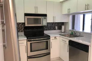 10730 NW 14th St, Plantation, FL 33322 - Photo 17