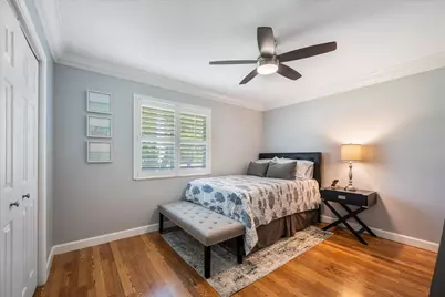 14832 Paddock Drive, Wellington, FL 33414 - Photo 9