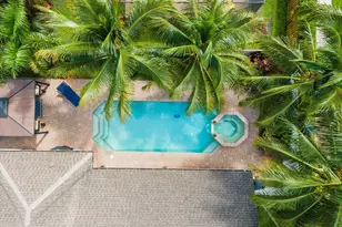 14832 Paddock Dr, Wellington, FL 33414 - Photo 21