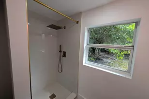 1733 NW 18th St, Fort Lauderdale, FL 33311 - Photo 9