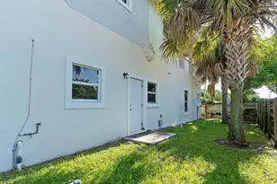 105 2nd St, Lake Park, FL 33403 - Photo 25