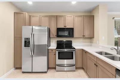 9650 Lago Drive, Boynton Beach, FL 33472 - Photo 13