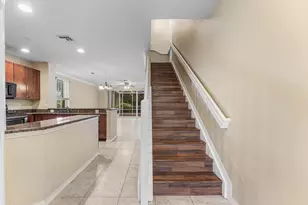 9650 Lago Dr, Boynton Beach, FL 33472 - Photo 7