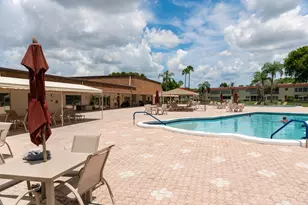 4 Abbey Ln, Delray Beach, FL 33446 - Photo 25