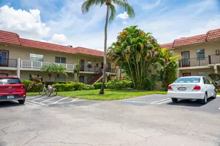 4 Abbey Ln, Delray Beach, FL 33446 - Photo 21