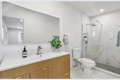 1040 NW 149th Street, Miami, FL 33168 - Photo 5