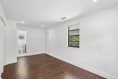 1040 NW 149th Street, Miami, FL 33168 - Photo 17