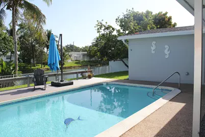 8571 NW 24th Court, Sunrise, FL 33322 - Photo 3