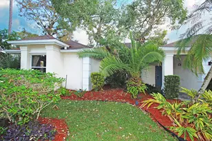 896 Rose Ct, Wellington, FL 33414 - Photo 7