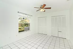896 Rose Ct, Wellington, FL 33414 - Photo 47