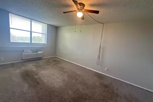 2501 Riverside Dr, Coral Springs, FL 33065 - Photo 9