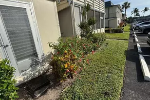 201 Brittany, Delray Beach, FL 33446 - Photo 23