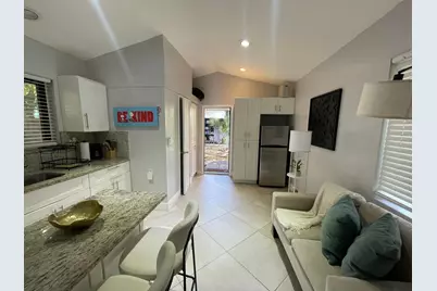 430 NE 1st Avenue #B, Fort Lauderdale, FL 33301 - Photo 1