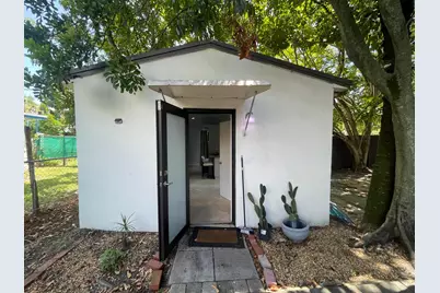 430 NE 1st Avenue #B, Fort Lauderdale, FL 33301 - Photo 7