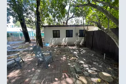 430 NE 1st Avenue #B, Fort Lauderdale, FL 33301 - Photo 9