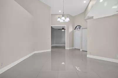 7548 Lexington Club Boulevard #Apt A, Delray Beach, FL 33446 - Photo 3