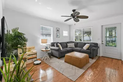 2401 Country Oaks, Palm Beach Gardens, FL 33410 - Photo 9