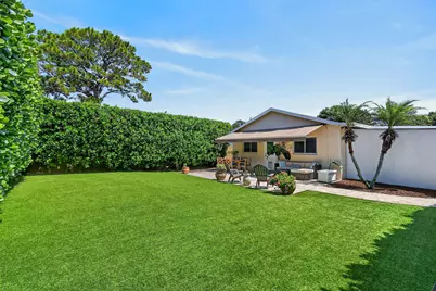 2401 Country Oaks, Palm Beach Gardens, FL 33410 - Photo 35