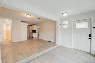 2633 NE 16th Ave, Pompano Beach, FL 33064 - Photo 9