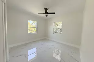15740 NW 18th Ave, Opa Locka, FL 33054 - Photo 9