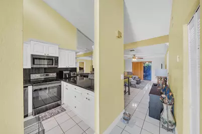 3920 SW 69th Terrace #7-S, Miramar, FL 33023 - Photo 9