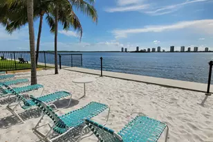 1125 Lake Shore Dr, Lake Park, FL 33403 - Photo 1