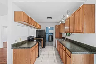 7442 Canal Dr, Lake Worth, FL 33467 - Photo 9