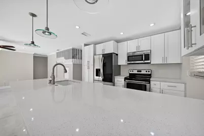 6765 NW 75th Place, Parkland, FL 33067 - Photo 11