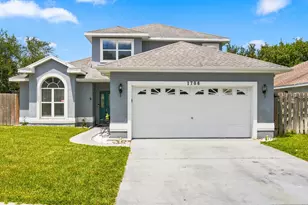 1706 Pondberry Ln, Port Saint Lucie, FL 34952 - Photo 1
