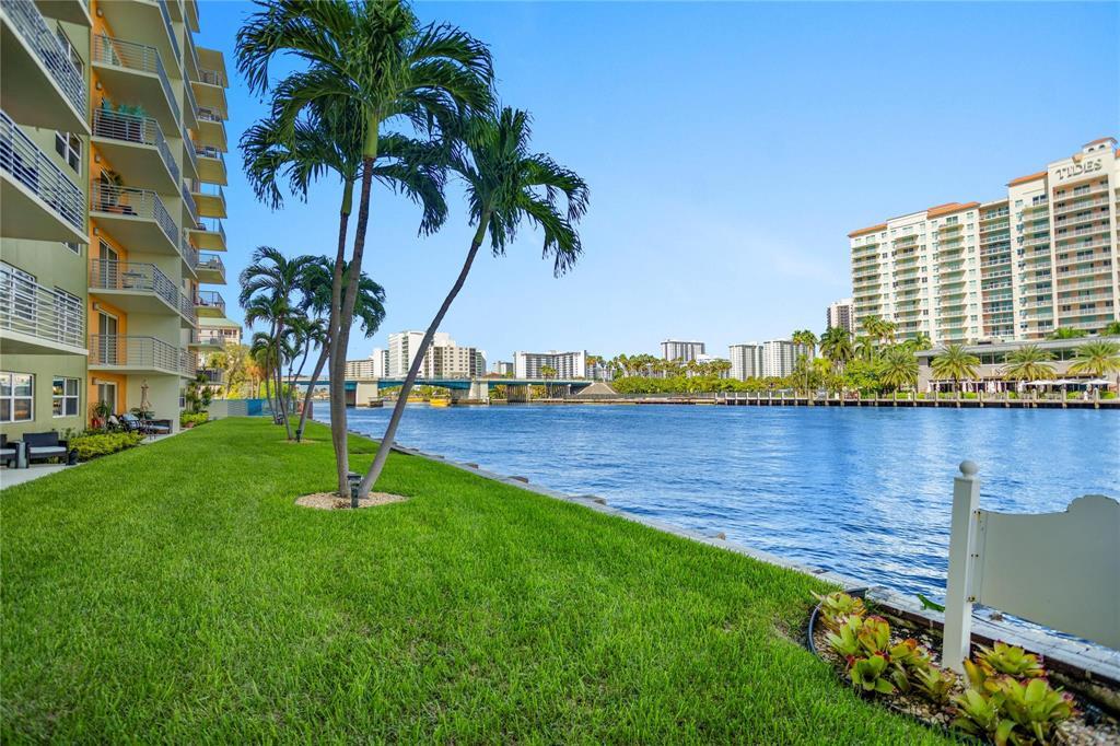2900 NE 30th St #G1 - 2900 NE 30th St #G1, Fort Lauderdale, FL 33306 Luxury Property | Jose Angel Pina