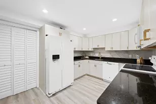 491 Racquet Club Rd, Weston, FL 33326 - Photo 7