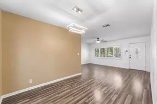 1010 SW 6th Ave, Deerfield Beach, FL 33441 - Photo 11