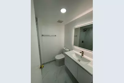 18340 Mediterranean Boulevard #2806, Hialeah, FL 33015 - Photo 7