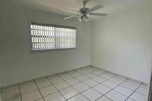 18340 Mediterranean Blvd, Hialeah, FL 33015 - Photo 11