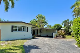 1532 NE 27th Dr, Wilton Manors, FL 33334 - Photo 11