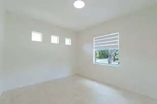 5733 NW 119th Dr, Coral Springs, FL 33076 - Photo 11