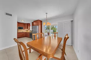 310 SE 8th Ct, Pompano Beach, FL 33060 - Photo 13
