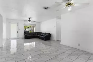 2748 SW 46th Ct, Dania Beach, FL 33312 - Photo 13