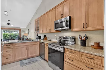 11241 Coral Reef Drive, Boca Raton, FL 33498 - Photo 11