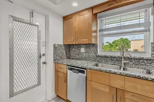 651 Pine Dr, Pompano Beach, FL 33060 - Photo 13