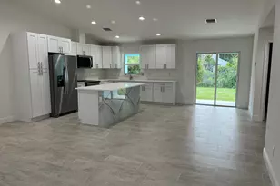 5913 Seagrape Dr, Fort Pierce, FL 34982 - Photo 3