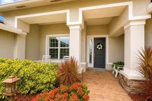 367 SW Vista Lake Dr, Port Saint Lucie, FL 34953 - Photo 3