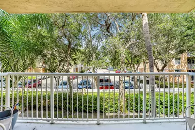 609 E Sheridan Street #208, Dania Beach, FL 33004 - Photo 9
