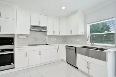 855 NW 80th Terrace, Margate, FL 33063 - Photo 9