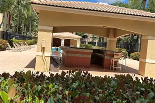 7085 Nova Dr, Davie, FL 33317 - Photo 5