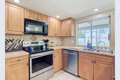 1832 SE Van Loon Terrace, Cape Coral, FL 33990 - Photo 9